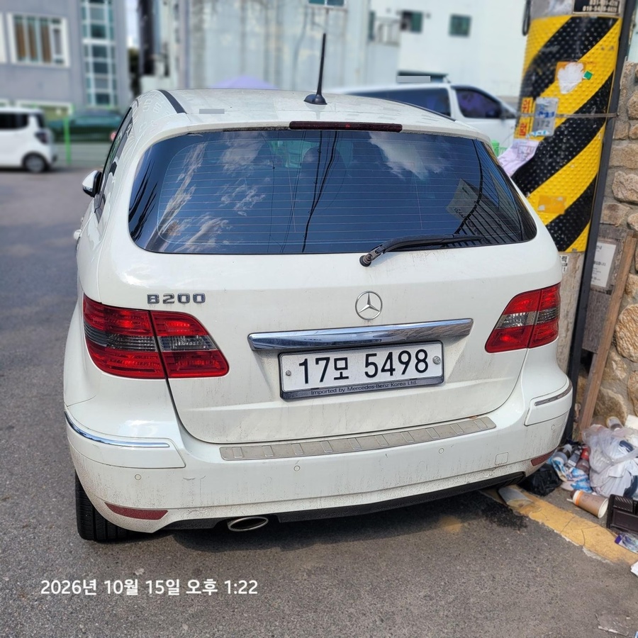 Mercedes-Benz Benz B200